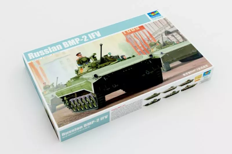 Trumpeter Scale Models 5584 1/35 Russian BMP-2 IFV Model Kit