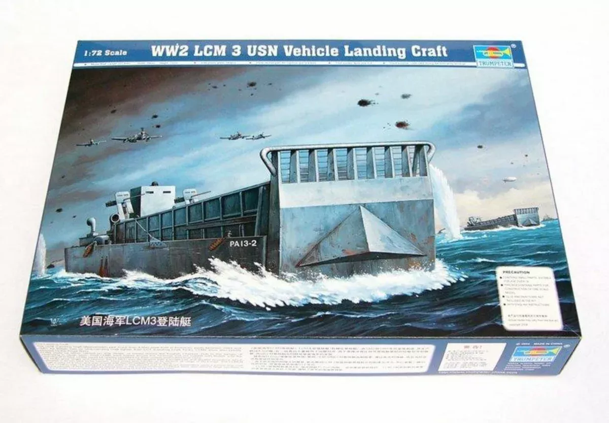 Trumpeter Scale Models 7213 1/72 LCM US Navy Landing Craft Model Kit