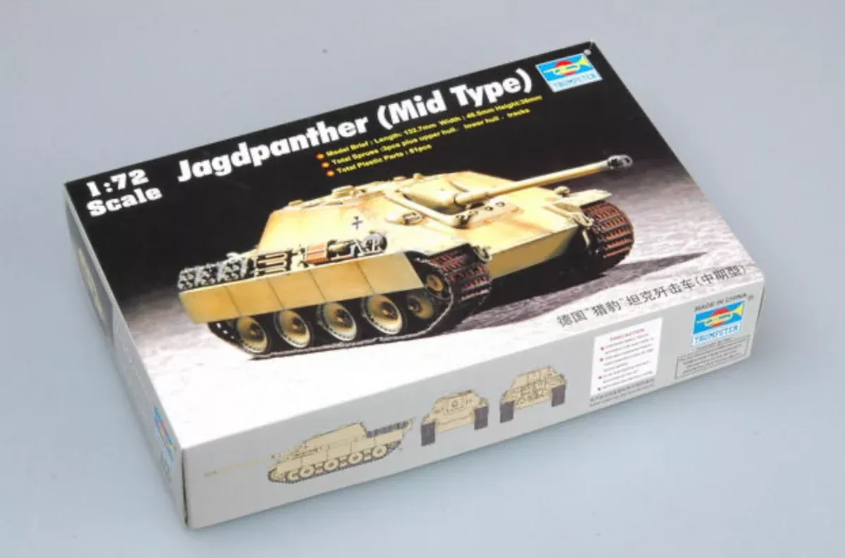 Trumpeter Scale Models 7241 1/72 German JAGDPANTHER Mid-Type Model Kit