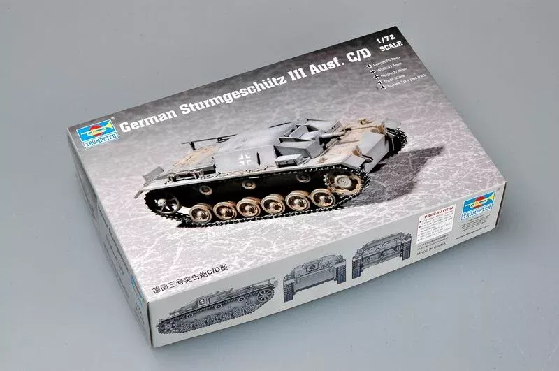 Trumpeter Scale Models 7257 1/72 German Sturmgeschütz Ⅲ Ausf. C/D Model Kit