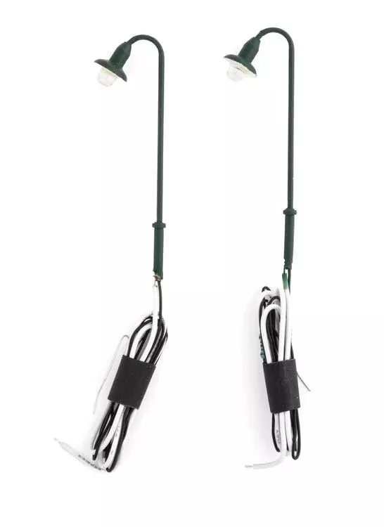 Walthers SceneMaster 949-4801 HO Scale LED Station Platform Light (2 Pack)