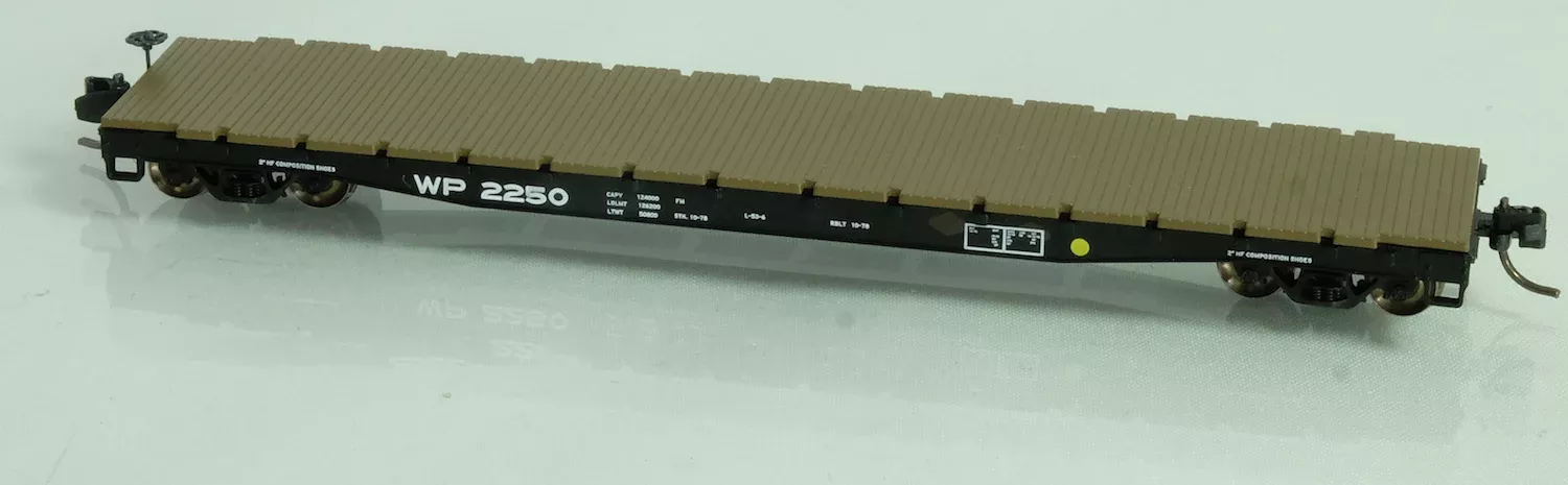 Wheels of Time 50192 N Scale 53'6" General Service Flatcar Western Pacific WP 3 Pack