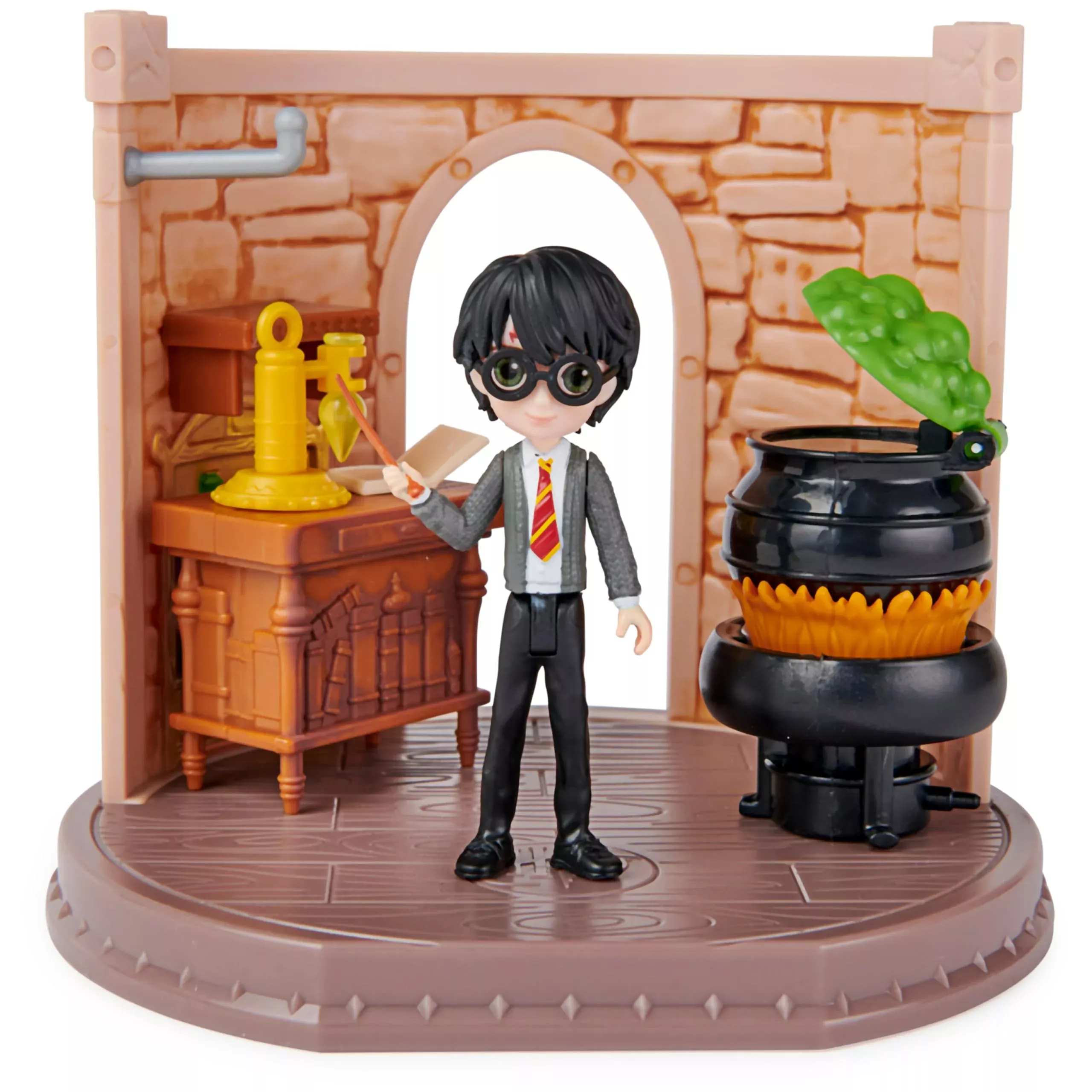Wizarding World Magical Minis Potions Classroom Playset with Harry Potter